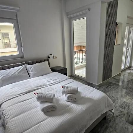 Quiet Place By The River Appartement