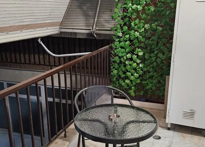 Quiet Place By The River Lägenhet Tríkala